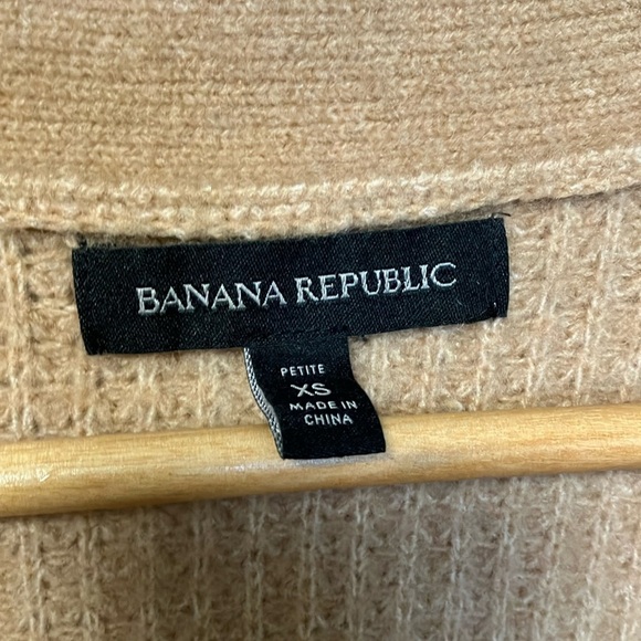 Banana Republic Tan Wool Blend Cardigan - Picture 3 of 6